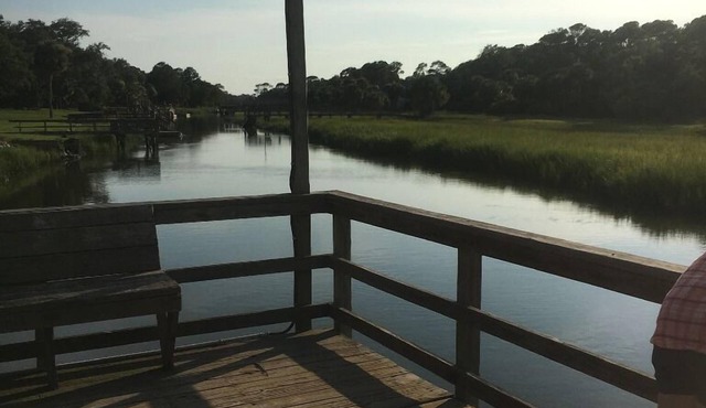 Pet Friendly, Beautiful marsh views - 186 Beach Club Villa