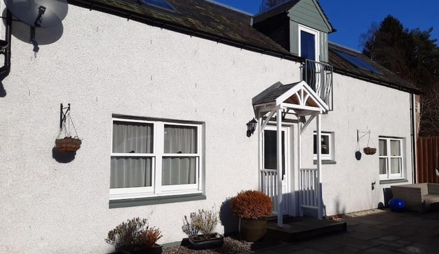 Pinewood Cottage - Quiet and peaceful Blairgowrie