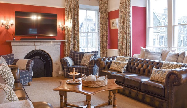 Pitcairn House-UK41255
