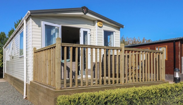 PLOT 42, pet friendly, with a garden in Armathwaite