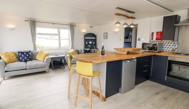 Porthwen Lodge, Cemaes Bay