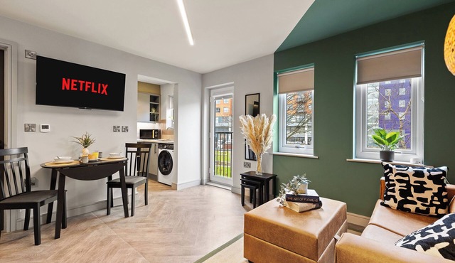 Premium Studio @ Victoria Court Stay Angels