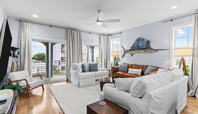 Quaint 4-bedroom townhome in Carolina Beach