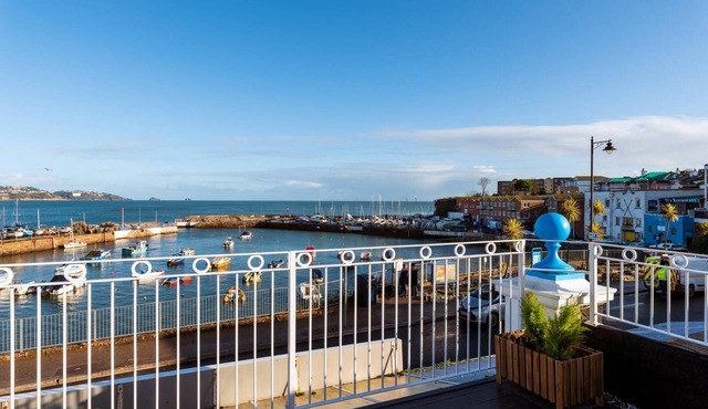Quayside View - Luxury on Paignton Harbour