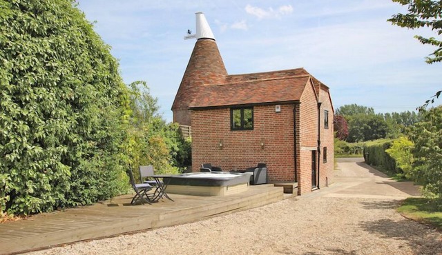 Ramsden Farm Oast - Beautifully Converted in Kentish Countryside in Bethersden