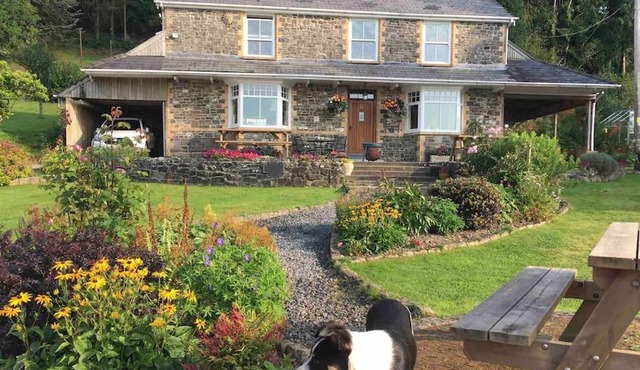 Ravens Rest in Llanwrda
