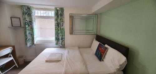 Relaxing Seaside Haven Close to Pier & Marina