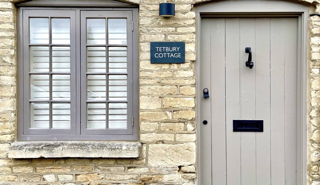 Romantic Cottage for Two in the Heart of Historic Tetbury
