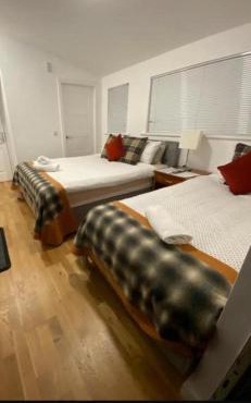 Rowardennan Rooms in the lodge Lodge no 2