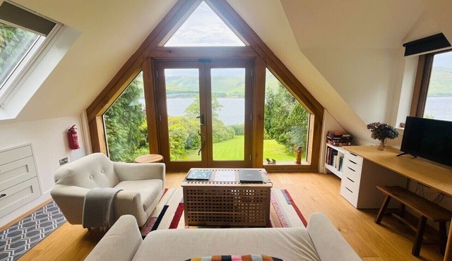 Sandy`s Cabin near Fort William