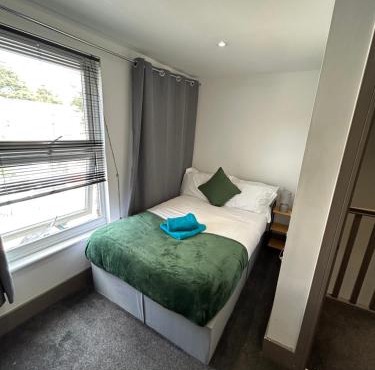 Saunders Lodge 4bedroom house sleeps up to 6