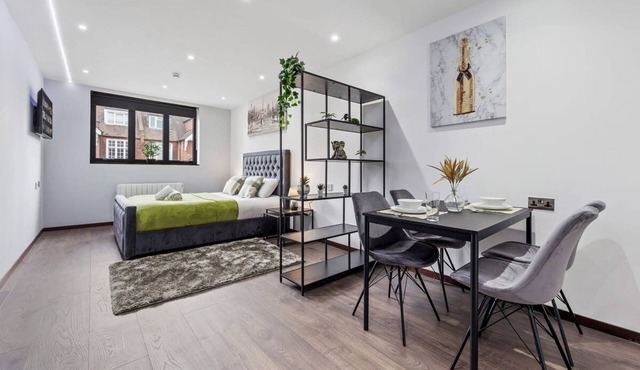 Serviced Studio Flat Golders Green Near Hampstead