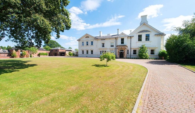 Severn Manor Country Estate