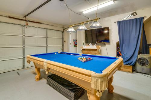 Shared Game Area! Tomball Apt 7 Mi to Downtown in Tomball