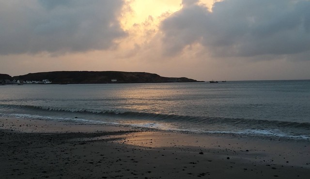 SILVER SANDS; MORFA NEFYN; LLYN PENINSULA; NORTH WALES