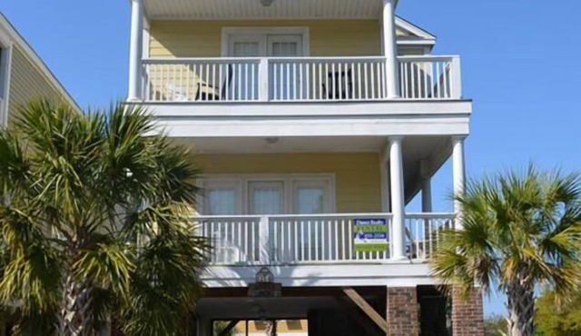 Sister Act - Walk to Beach in Surfside Beach