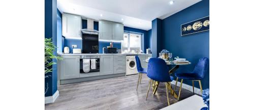Sleek Modern 3BR Flat in Nunhead