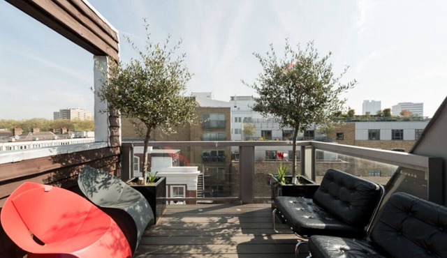 Sleeps 15 4BR Central London House Lift Roof Terrace