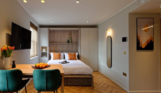 South Kensington Studios by DMONTRIO