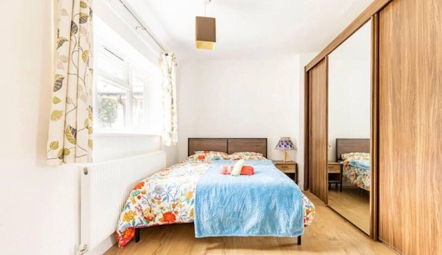 Spacious 3bhk Near Heathrow
