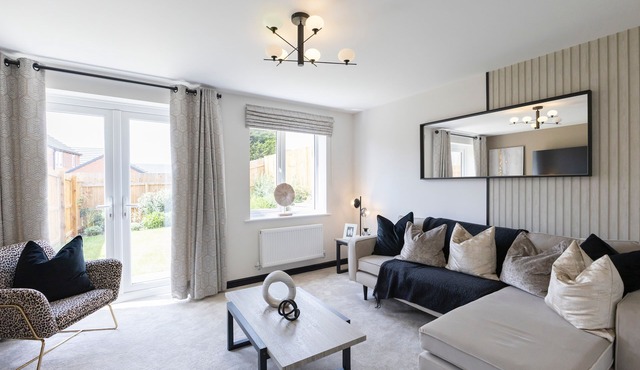 Spacious & Charming Home | Driveway | Close to M1