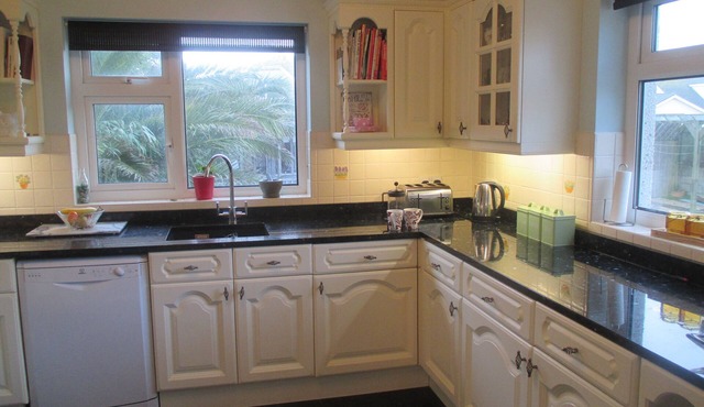 Spacious detatched 4 bedroomed dorma bungalow
