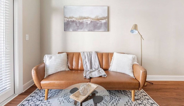 Spacious Midtown 1 bd