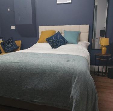 spacious self-contained accommodation 135 cantebury road Herne bay CT6 5RZ