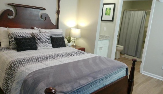 Studio 415 Spring Lake - Fayetteville near Fort Bragg - Ground Level Studio with Self Check-in - Perfect for short or long-term stays