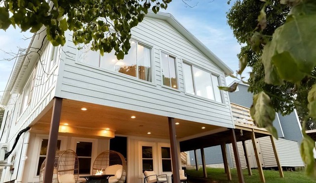 Stunning Modern Lakehouse with Private Boat Dock in Norwood, North Carolina
