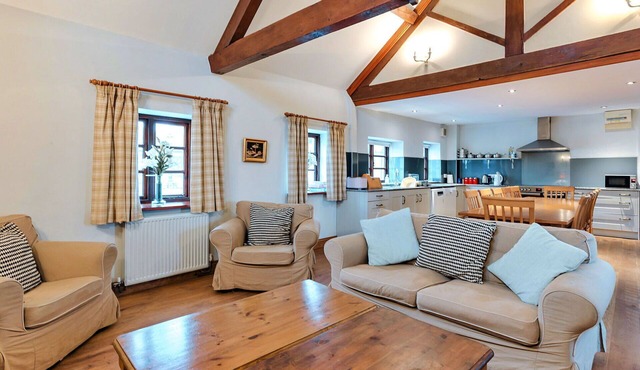 Stunning villa for 12 people with WIFI, pool and terrace