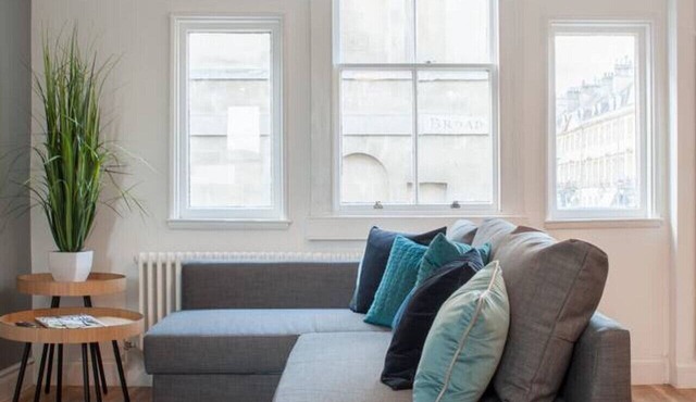 Superb location|short walk to Roman Baths|2 beds