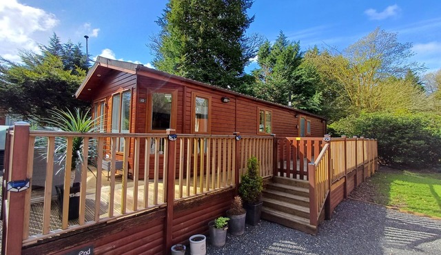 Tarn End Lodge - a holiday lodge that sleeps 4 guests in 2 bedrooms