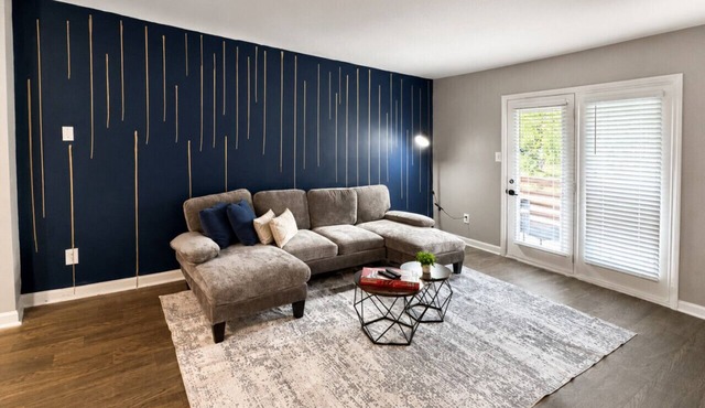 The Briar House | Elegant Hoover Escape