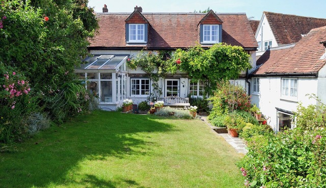 The Cottage by the Quay