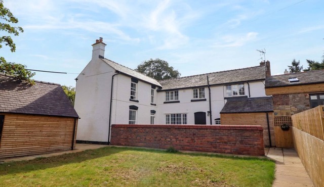 The Farmhouse, Weston Rhyn