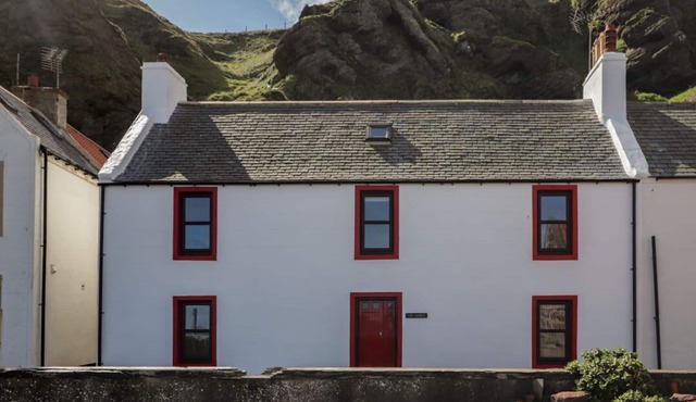 The Laurels, Gardenstown