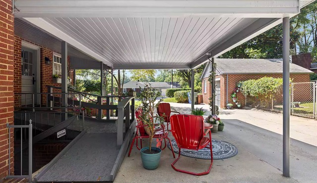 The Magnolia House - 3bdr by Downtown Mooresville