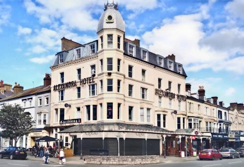 The New Alexandra Hotel