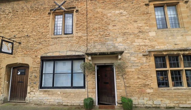 The Old Swan, Malmesbury