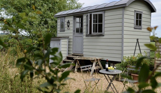 The Shepherds Hut @ Graingers