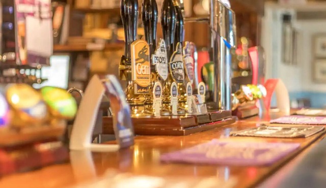 The Top House Inn