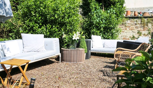 Towerhill-a stunning 15th century property in Bodmin, newly renovated, sleeps 10