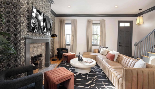 Townhome Combo Near Forsyth Park | Parking