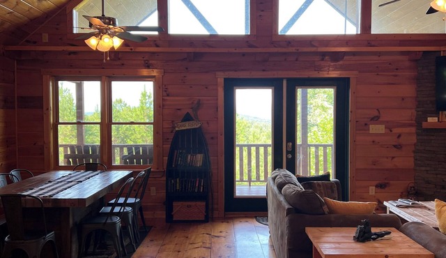 Tranquil Locust Pointe Cabin - Murphy NC 28906 in Murphy