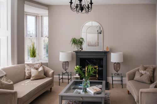 Two Bedroom Entire Apartment in Birnam, neighbouring Dunkeld