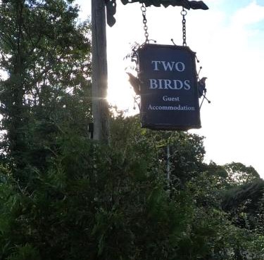 Two Birds Accommodation in Malmesbury