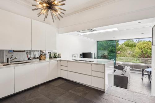 Veeve - Grand Glenluce
