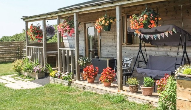 View The Gallery - Cozy Retreat