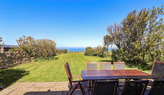 VOEBROCH, pet friendly, character holiday cottage in Lythe